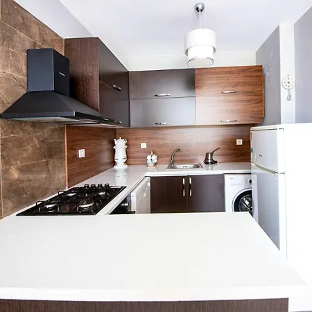 Ravishing Secluded With Shared Pool And Garden In Milas Bodrum 别墅 *