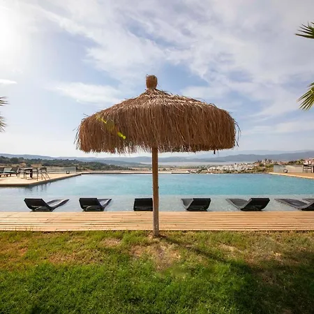 Ravishing Secluded With Shared Pool And Garden In Milas Bodrum فيلة