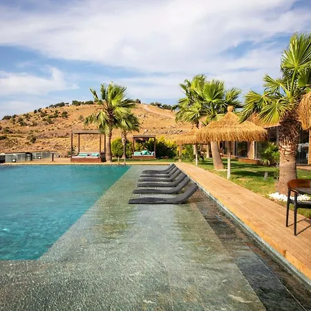 Ravishing Secluded With Shared Pool And Garden In Milas Bodrum * ميسيليك